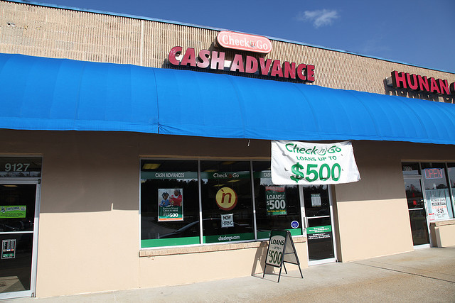 Cash_Advances_4837.jpg
